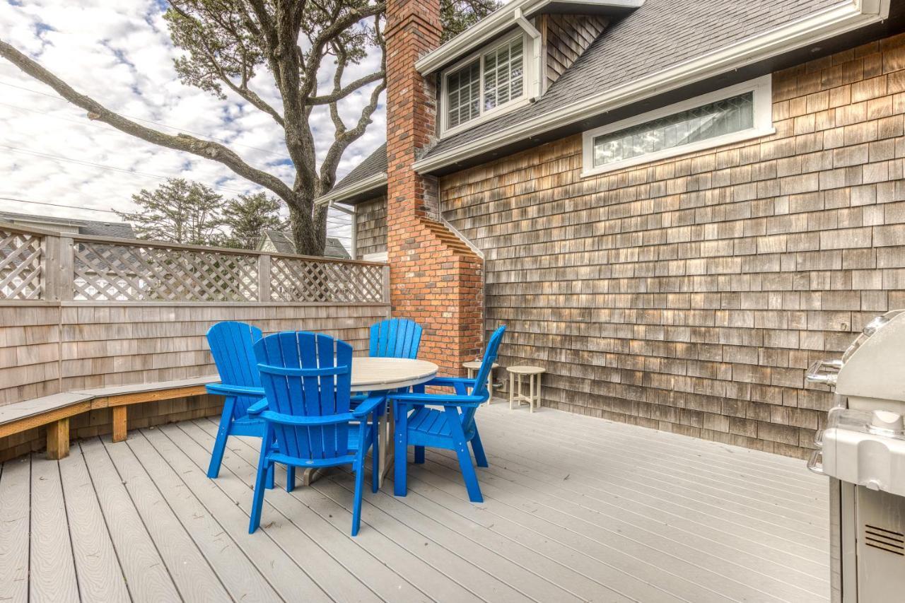 Seaside Classic Cottage Екстериор снимка