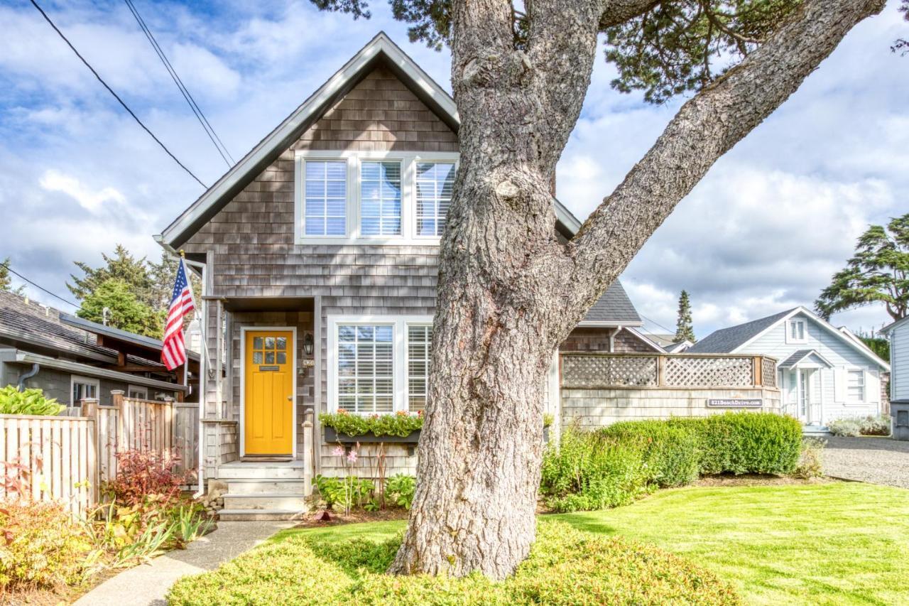 Seaside Classic Cottage Екстериор снимка